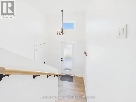1085 Sutton Street Kincardine ON N2Z 2G1