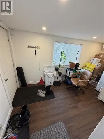 239 Brant Avenue Brantford ON N3T 3J4