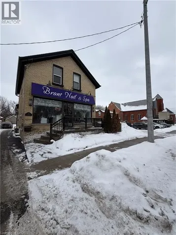 239 Brant Avenue Brantford ON N3T 3J4