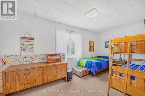 1125 Woodland Drive Oro-medonte ON L3V 6H1