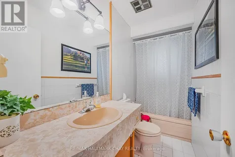 1125 Woodland Drive Oro-medonte ON L3V 6H1