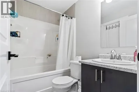 24 Tamarack Way Simcoe ON N3Y 4Z6
