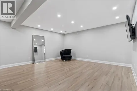 24 Tamarack Way Simcoe ON N3Y 4Z6