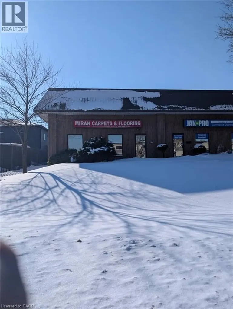 16 Community Avenue Hamilton ON L8E 2Y2