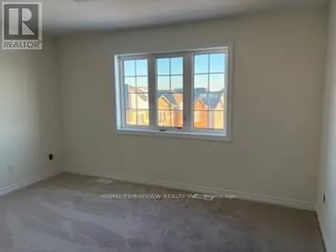 1113 Skyridge Boulevard Pickering ON L1X 2R2