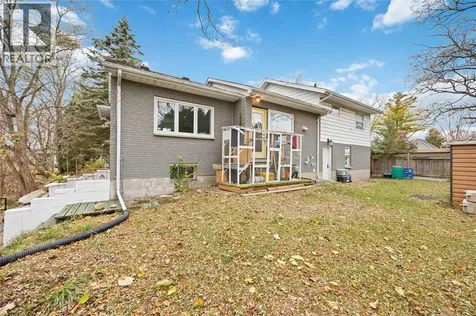 2006 Olive Avenue Sarnia ON N0N 1C0