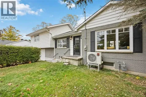 2006 Olive Avenue Sarnia ON N0N 1C0