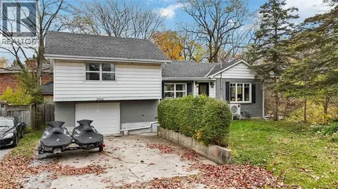 2006 Olive Avenue Sarnia ON N0N 1C0