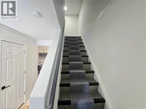 92 Copperfield Crescent Chatham ON N7M 5X6