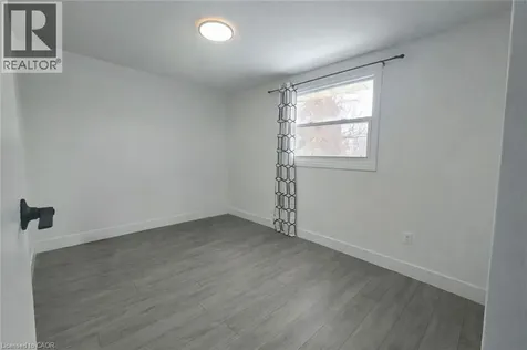 92 Copperfield Crescent Chatham ON N7M 5X6