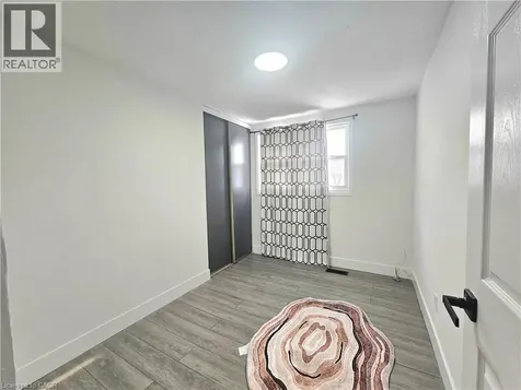92 Copperfield Crescent Chatham ON N7M 5X6