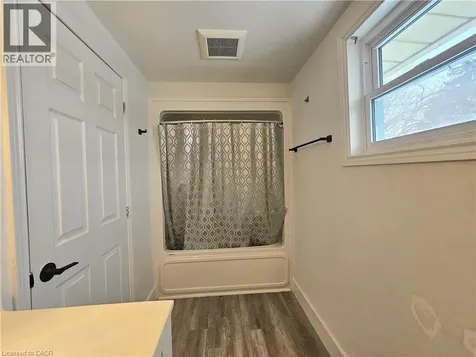 92 Copperfield Crescent Chatham ON N7M 5X6