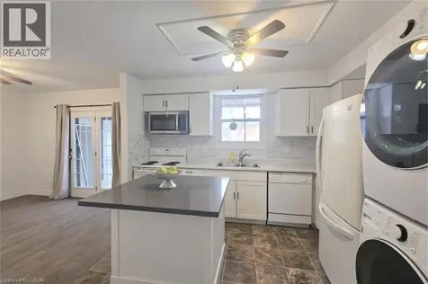 92 Copperfield Crescent Chatham ON N7M 5X6