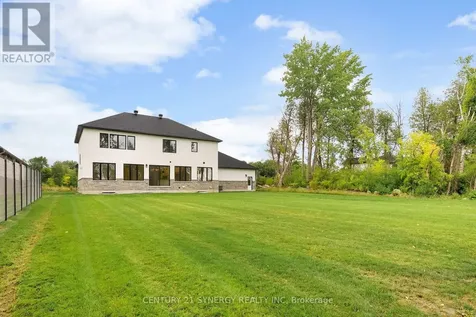 269 Cabrelle Place Ottawa ON K4M 0B1
