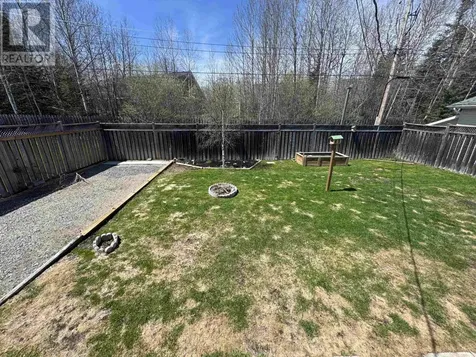 13 Moose Drive Manitouwadge ON P0T 2C0