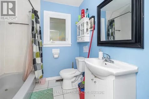 467-469 Braydon Avenue Ottawa ON K1G 0W7