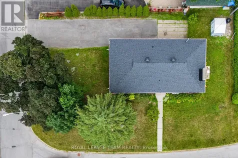 467-469 Braydon Avenue Ottawa ON K1G 0W7