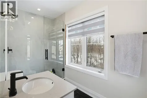 185 Bedrock Drive Stoney Creek ON L8J 0M5