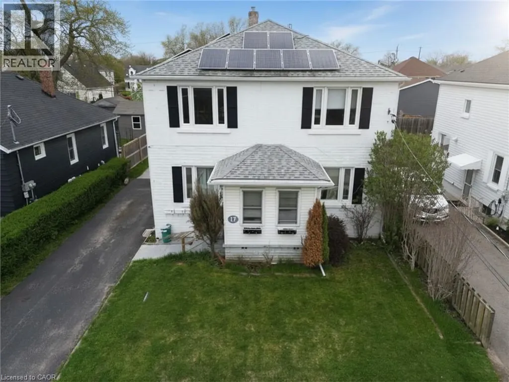 17 Lyons Avenue Welland ON L3B 1L8