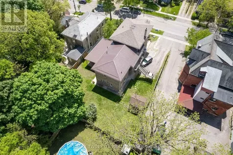 84 Sheridan Street Brantford ON N3T 2R4