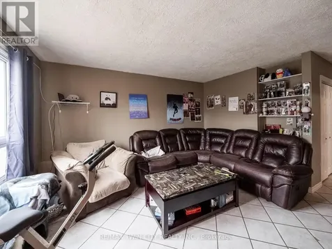 84 Sheridan Street Brantford ON N3T 2R4