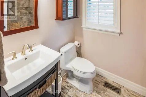 9727 Dundas Street East Erin ON N0B 1T0