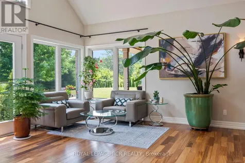 9727 Dundas Street East Erin ON N0B 1T0