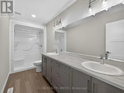 10 Horizon Court Central Elgin ON N5P 0E5