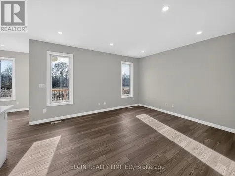 9 Horizon Court Central Elgin ON N5P 0E5