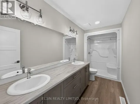 9 Horizon Court Central Elgin ON N5P 0E5