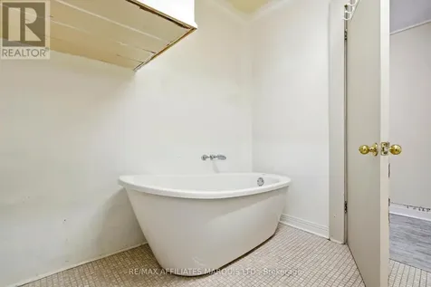 21 Spruce Street South Stormont ON K0C 1M0