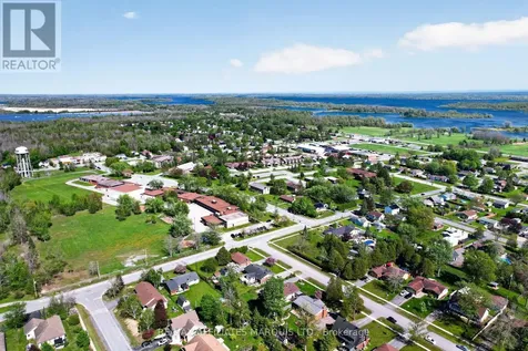 21 Spruce Street South Stormont ON K0C 1M0