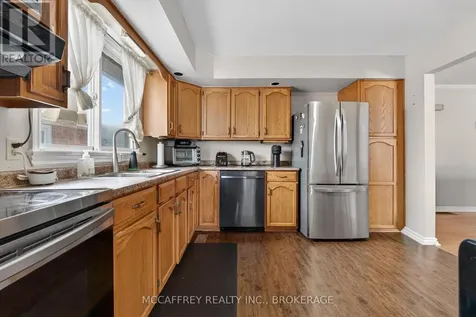 1311 Cuthbertson Avenue Brockville ON K6V 6Y2