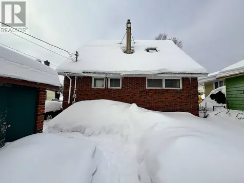 7 Mona Drive Manitouwadge ON P0T 2C0