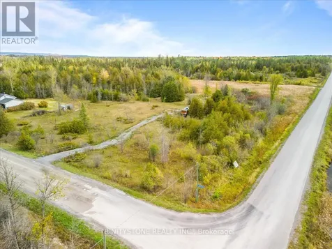 1754 Kilmaurs Side Road Ottawa ON K0A 3M0