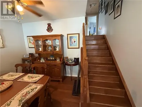 58 Washington Crescent Elliot Lake ON P3A 2L7