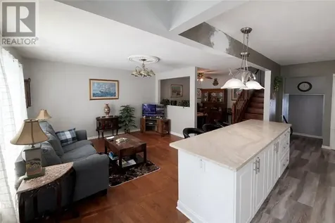 58 Washington Crescent Elliot Lake ON P3A 2L7