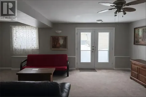 58 Washington Crescent Elliot Lake ON P3A 2L7