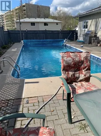 58 Washington Crescent Elliot Lake ON P3A 2L7