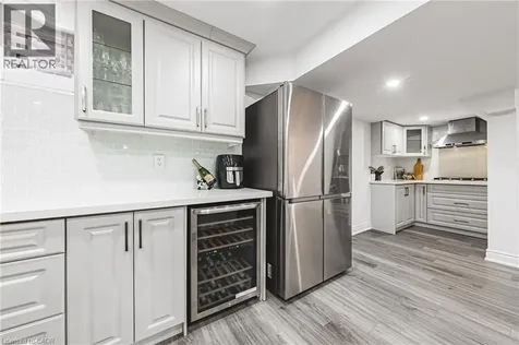 60 Golden Hawk Drive Waterdown ON L8B 1W9