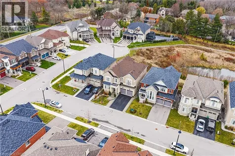 60 Golden Hawk Drive Waterdown ON L8B 1W9