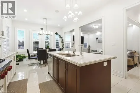 60 Golden Hawk Drive Waterdown ON L8B 1W9