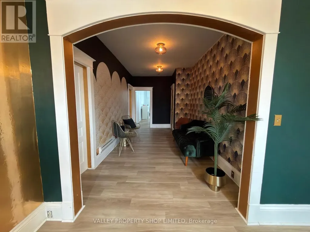 207 Pembroke Street West Pembroke ON K8A 5N1
