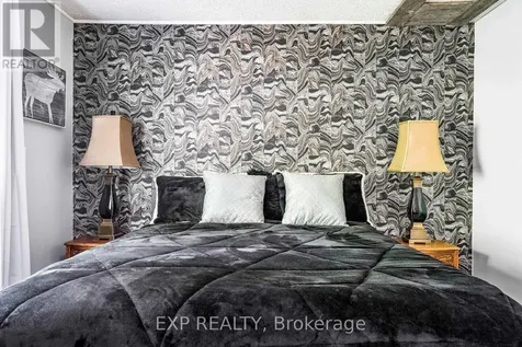 27 Sunnidale Road South Wasaga Beach ON L9Z 2M5