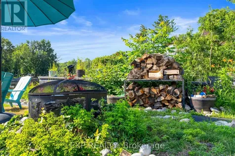 27 Sunnidale Road South Wasaga Beach ON L9Z 2M5