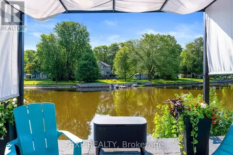 27 Sunnidale Road South Wasaga Beach ON L9Z 2M5