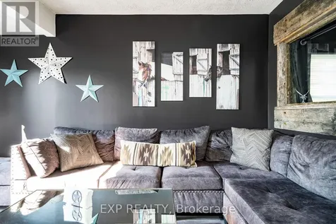 27 Sunnidale Road South Wasaga Beach ON L9Z 2M5