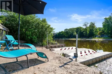 27 Sunnidale Road South Wasaga Beach ON L9Z 2M5