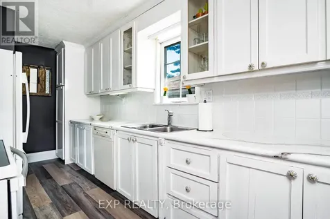 27 Sunnidale Road South Wasaga Beach ON L9Z 2M5