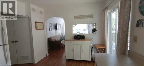 322 Oxford Avenue Crystal Beach ON L0S 1B0
